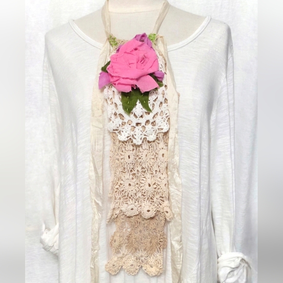 MOSSIE ANNA ARTISAN DESIGN Accessories - EASTER JABOT💐 SPRING💐 OVERLAY NWT OOAK